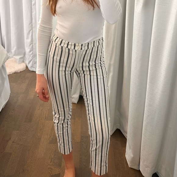 Brandy Melville Tilden Pant - Picture 1 of 10